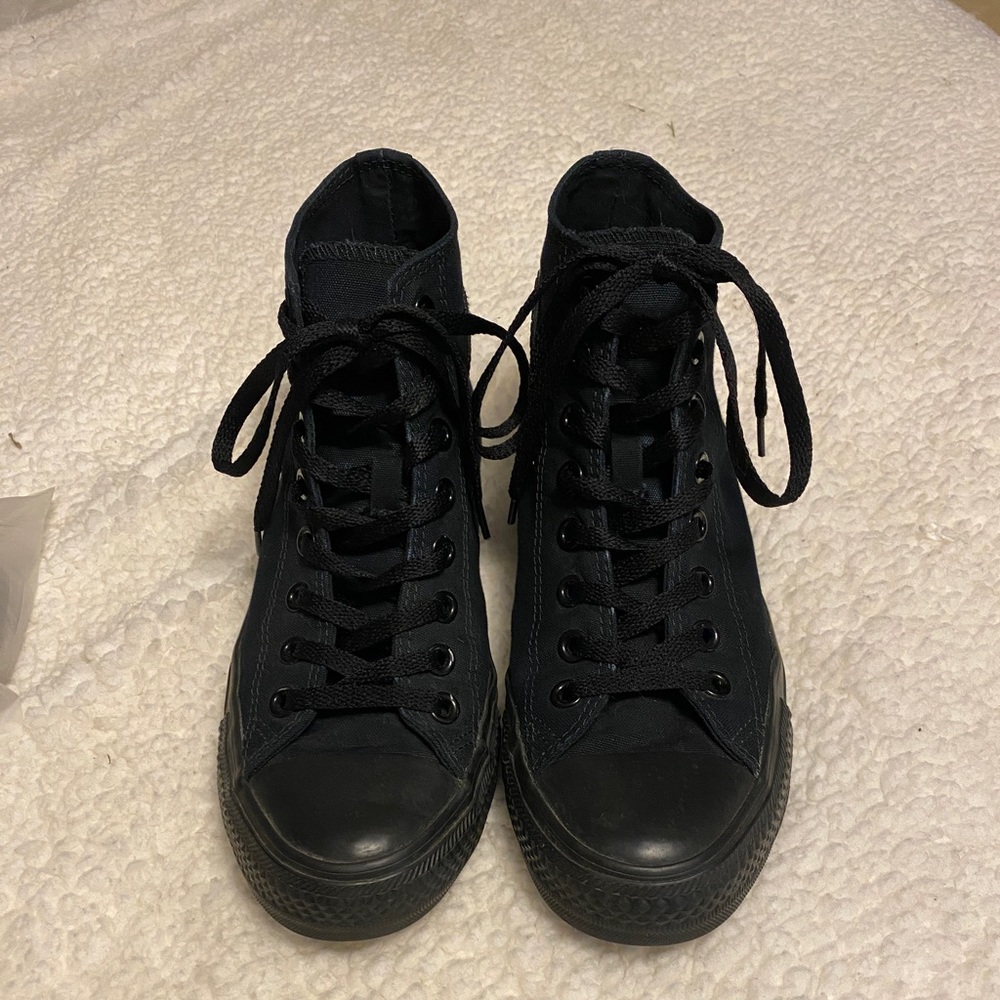 Black high top Converse